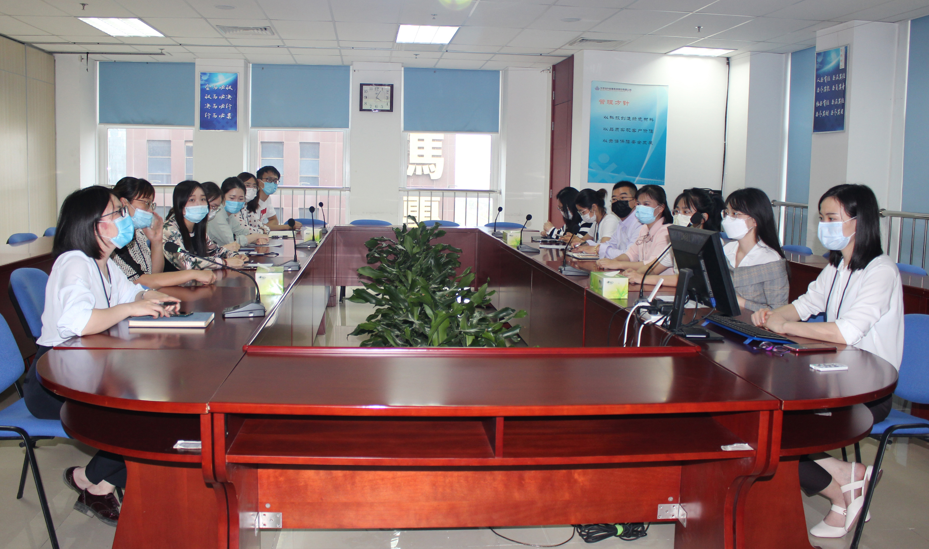 pg���d-pg���d�ٷ���-pg���d���b2025���°�V2.7.77-2265��׿�W(w��ng)