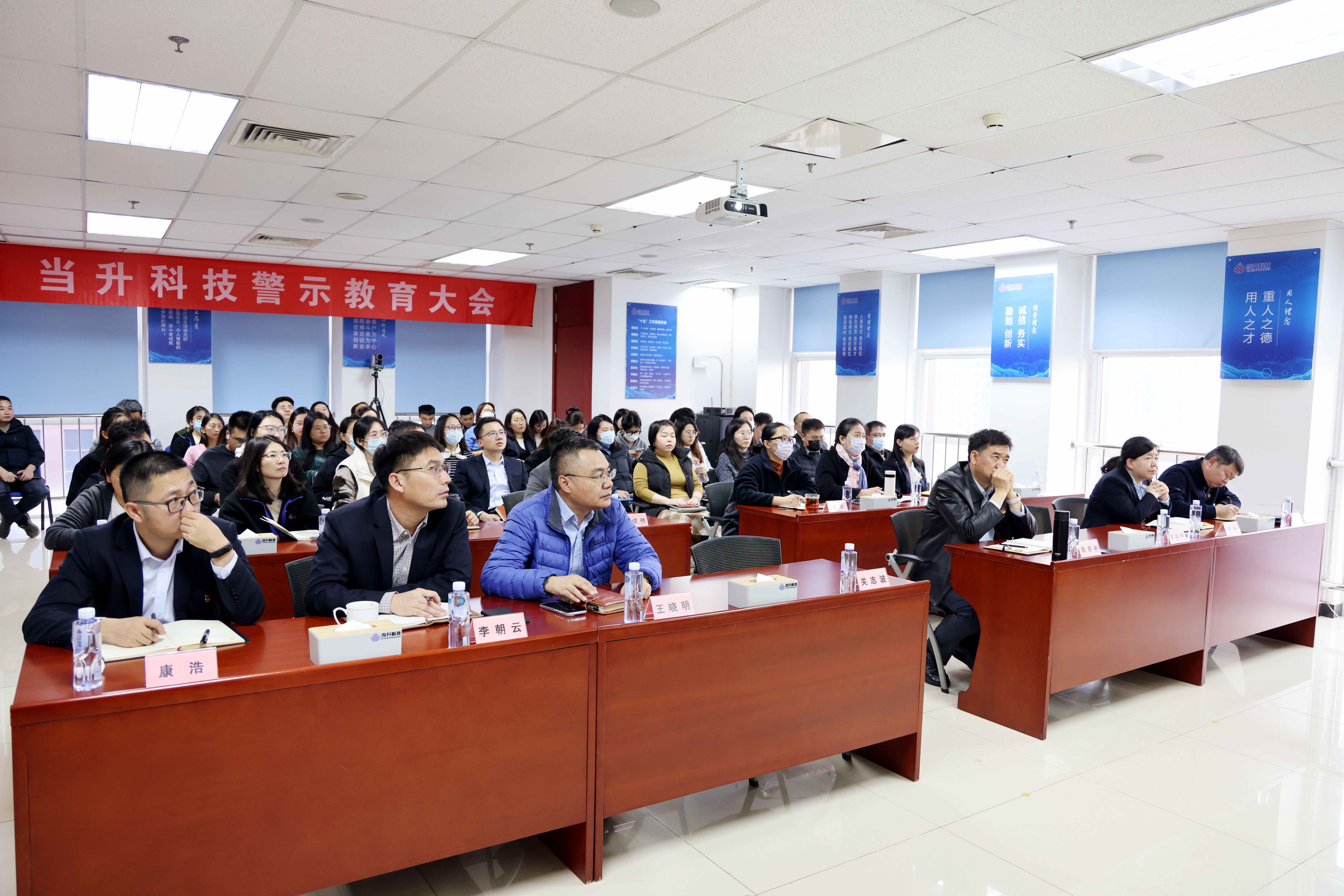 pg下載-pg下載官方版-pg下載安裝2025最新版V2.7.77-2265安卓網