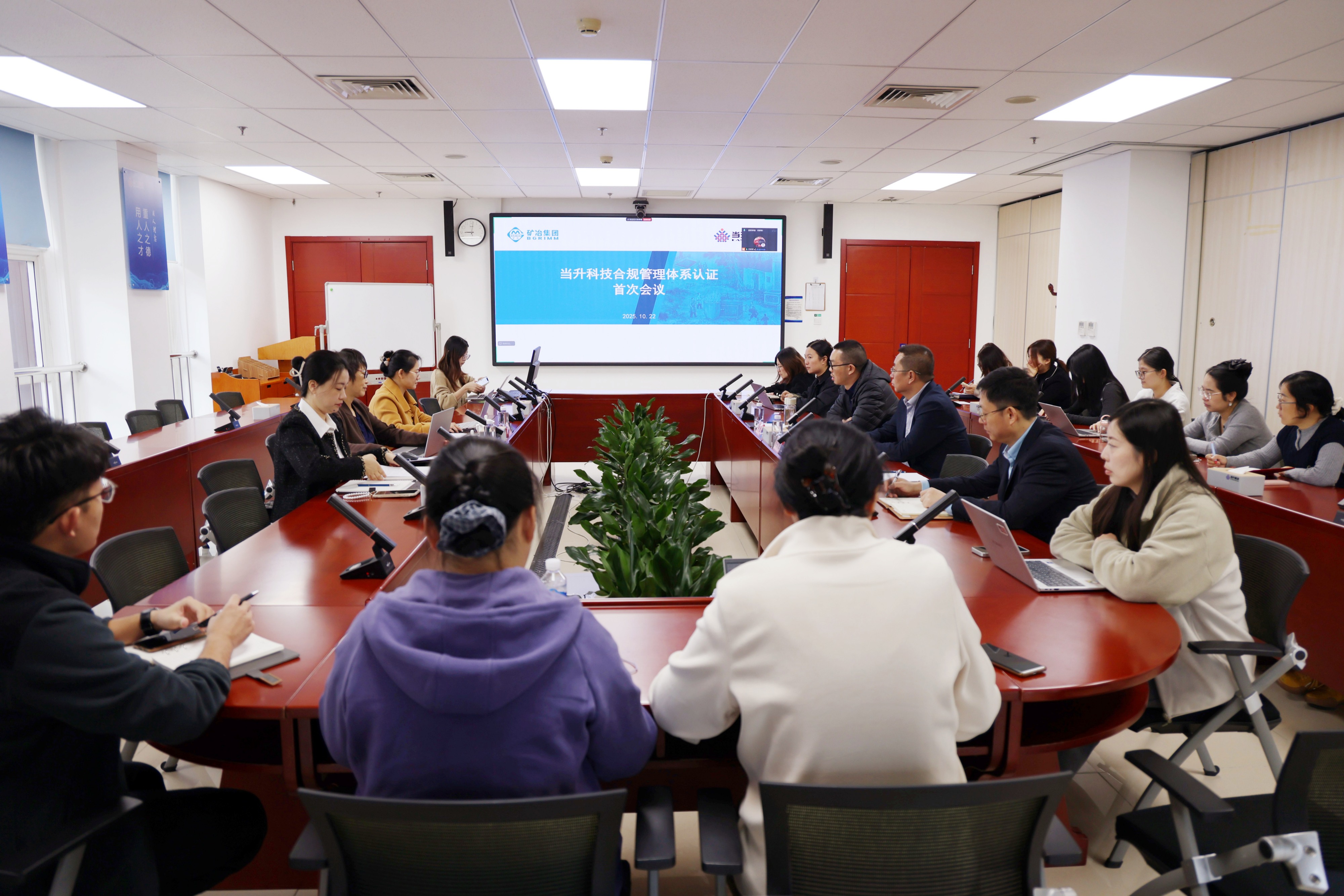 pg���d-pg���d�ٷ���-pg���d���b2025���°�V2.7.77-2265��׿�W(w��ng)